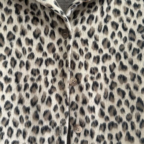 Leopard Print Button Up Teddy Jacket - Picture 4 of 5